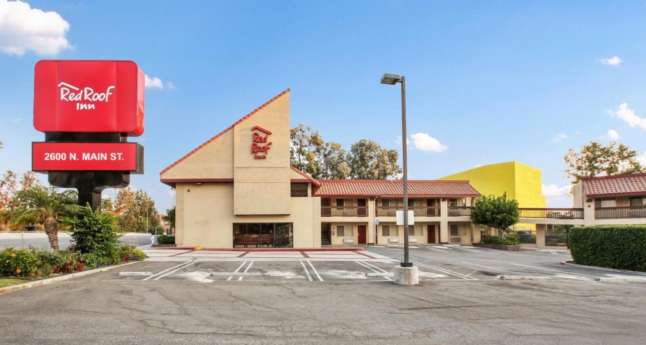 Red Roof Inn Santa Ana Exterior photo